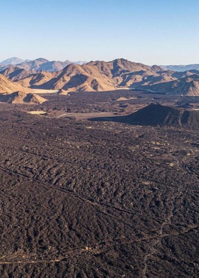 سحر الطبيعة الخلابة في الحرات البركانية في أملج