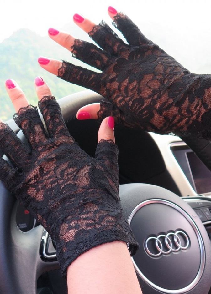 قفازات القيادة  الواقية من الشمس للسيدات