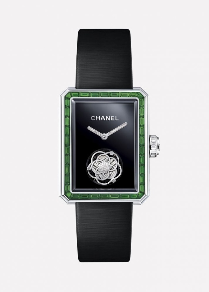  ساعة من شانيل Chanel