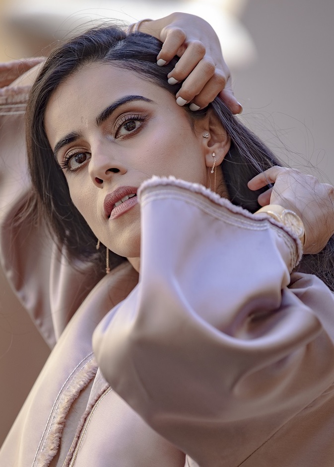 رائدة الأعمال الإماراتية حصة الجوكر - خاص موقع مجلة هي 