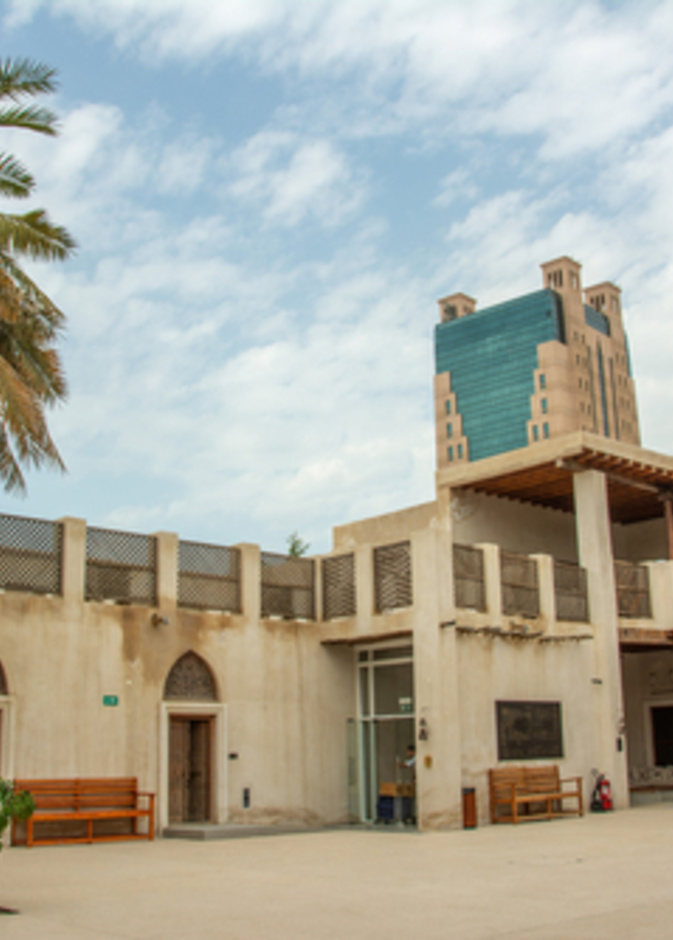 حصن الشارقة المهيب وتجربة تراثية مميزة