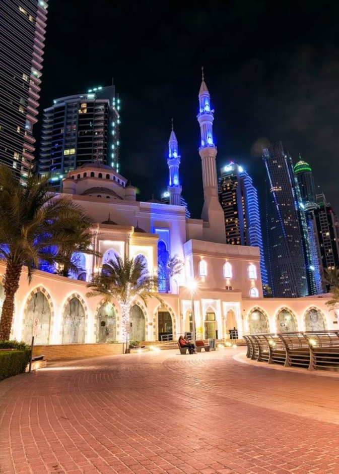 دبي مارينا و JBR.. نشاطات سياحية في دبي ليلاً شتاء 2020
