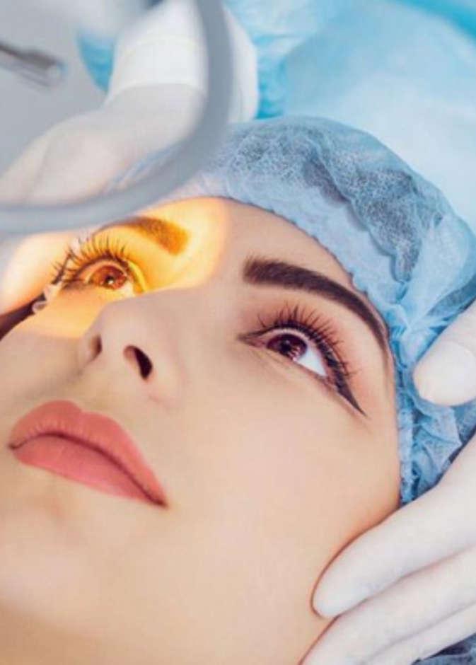  عملية زرع العدسات تصحح النظر