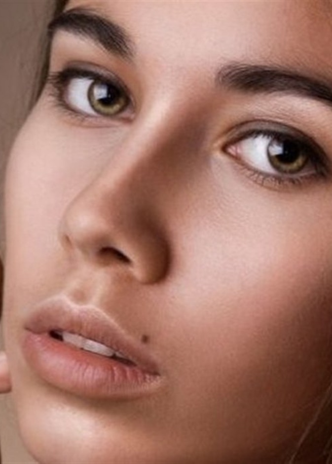 إزالة شامة الوجه بزيت الخروع