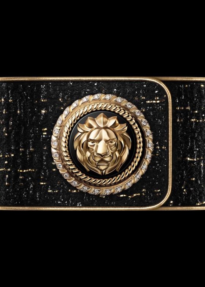 ساعة من شانيل Chanel