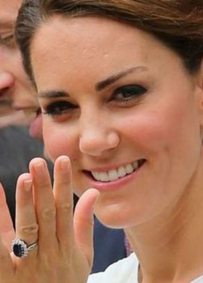 خاتم كيت الياقوتي يتفوق على خاتم ميغان الماسي في أحدث استطلاع لأشهر ‏مجوهرات الخطوبة ‏