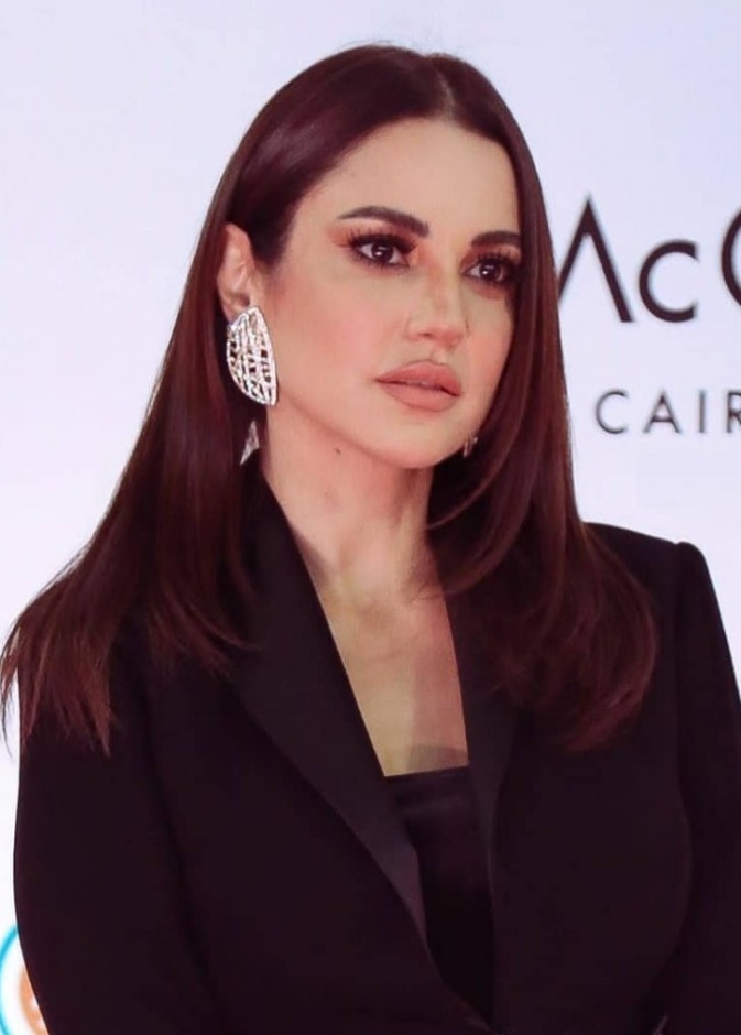 اطلالات النجمات الجمالية في مهرجان القاهرة السينمائي
