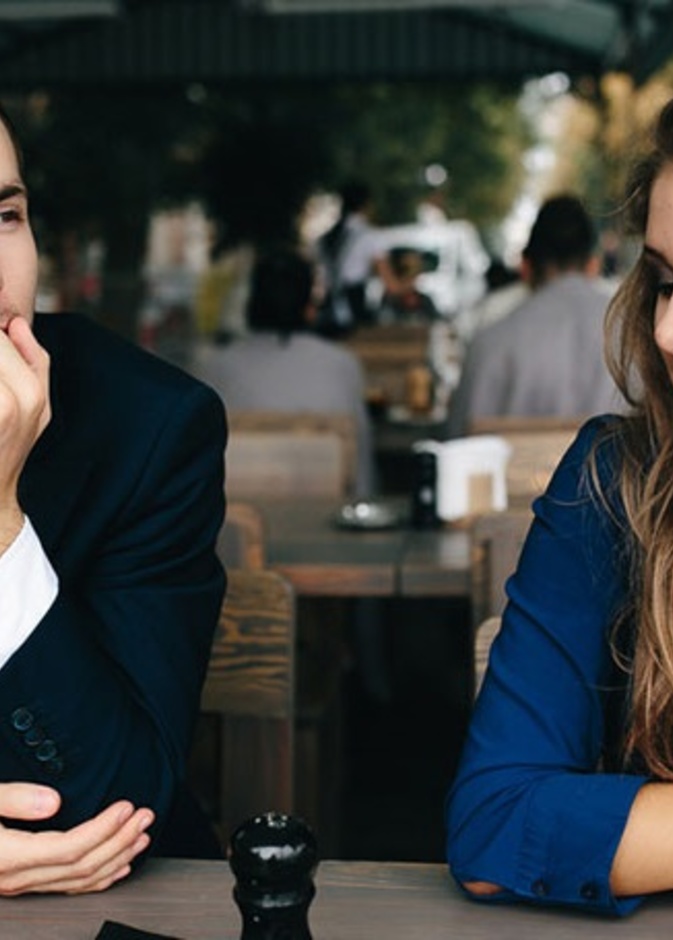 6 مميزات للرجل الخجول تجعله الأقرب لقلب المرأة