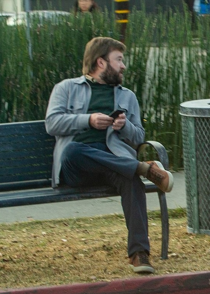 هالي جويل أسمنت يشوّق جمهوره لفيلم جديد