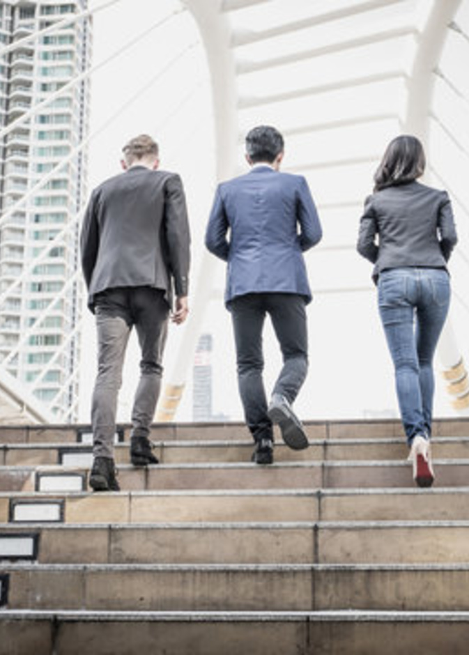 كيف يكشف صعود السلالم عن صحة القلب