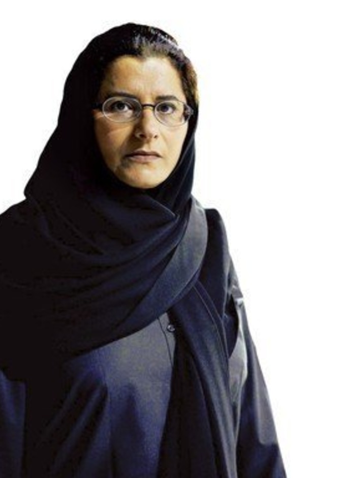 الفنانة التشكيلية السعودية مها الملوح صاحبة أسلوب فني مميز