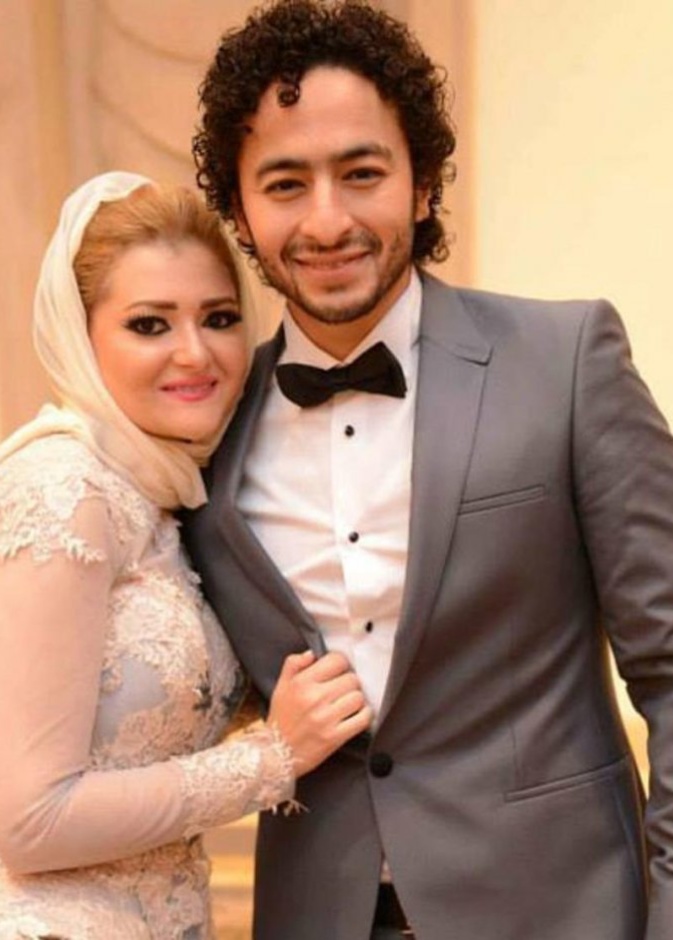 حمادة هلال وزوجته