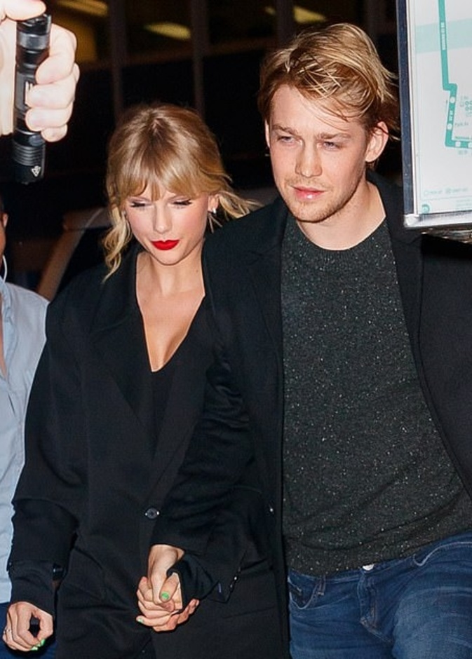 تايلور سويفت و جو ألوين