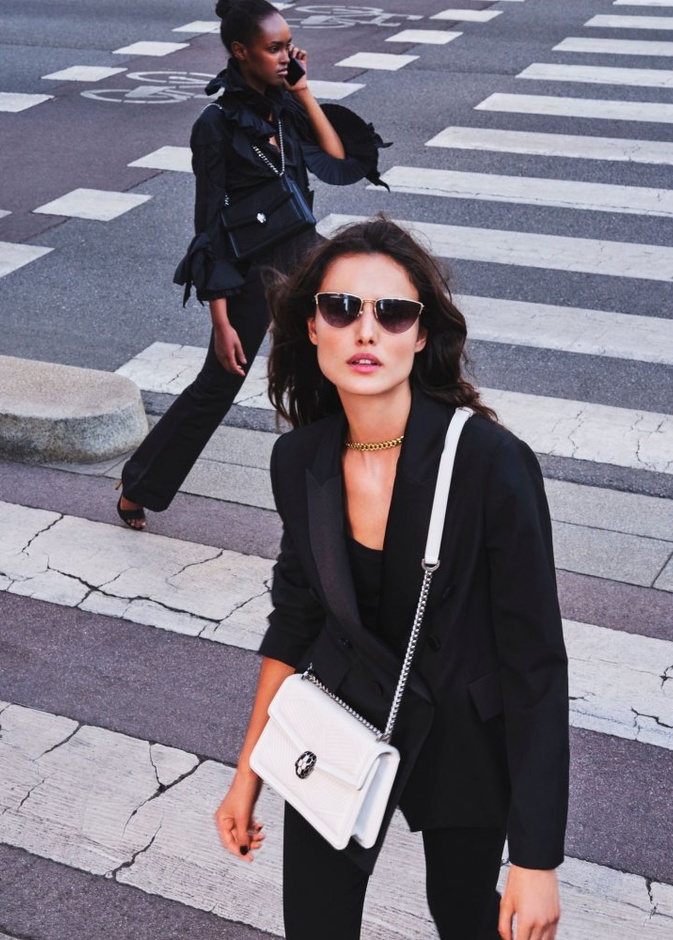 أركاديا 21 من Bvlgari.. مجموعة المنتجات الجلدية والإكسسوارات لربيع وصيف 2021