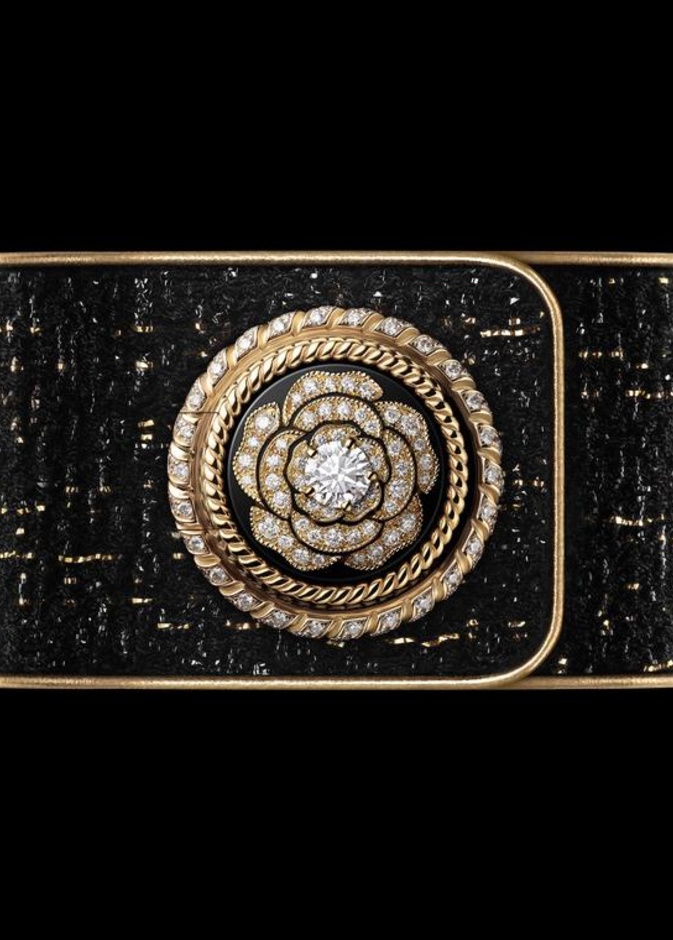 ساعة من شانيل Chanel