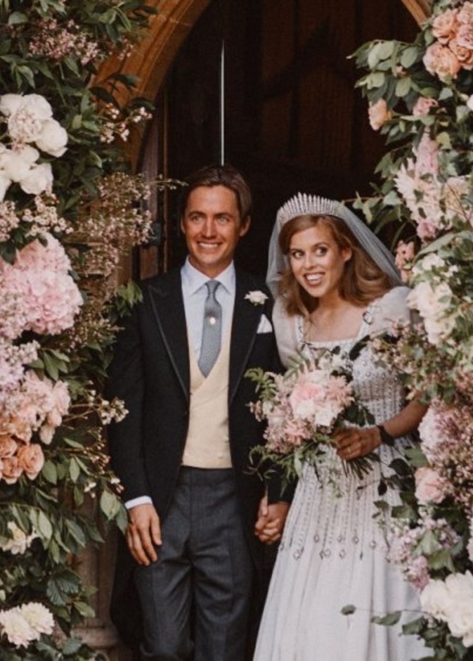 الأميرة بياتريس تخطط لإقامة حفل زفاف ثاني