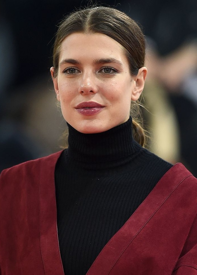 حفيدة غريس كيلي وجها جديدا لأزياء شانيل