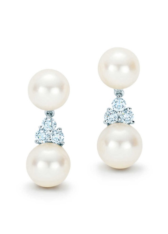  اقراط فخمة للعروس من اللؤلؤ من مجموعة تيفاني اند كو Tiffany & Co