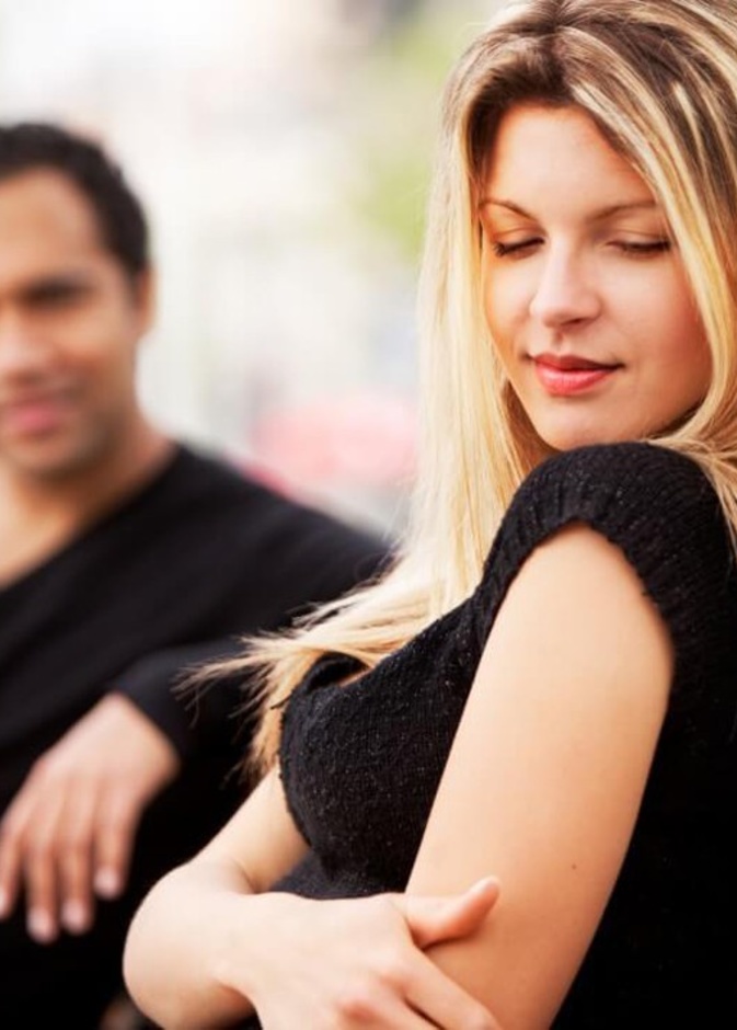 لماذا يحب الرجل المرأة التي تعذبه