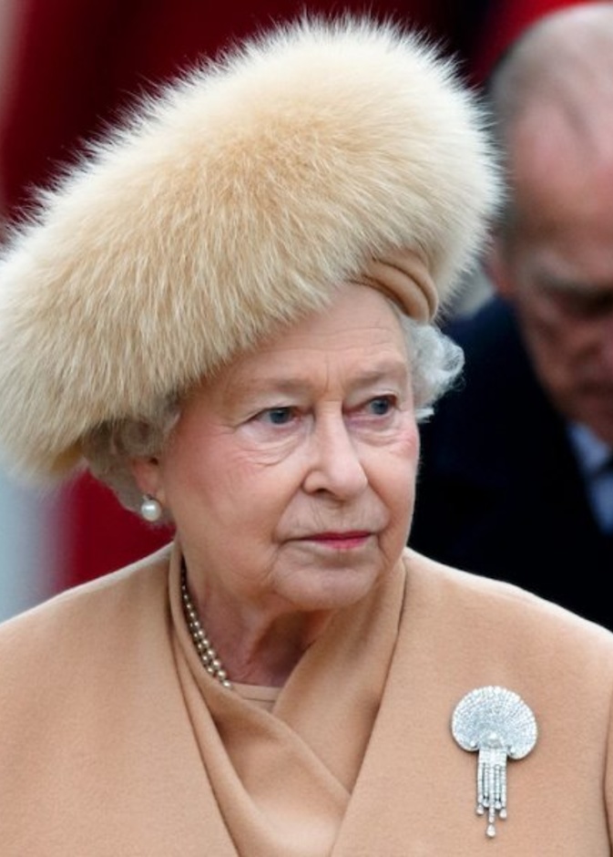 ملكة بريطانيا لا تخطط لاستبعاد الأمير هاري من الحياة الملكية؟