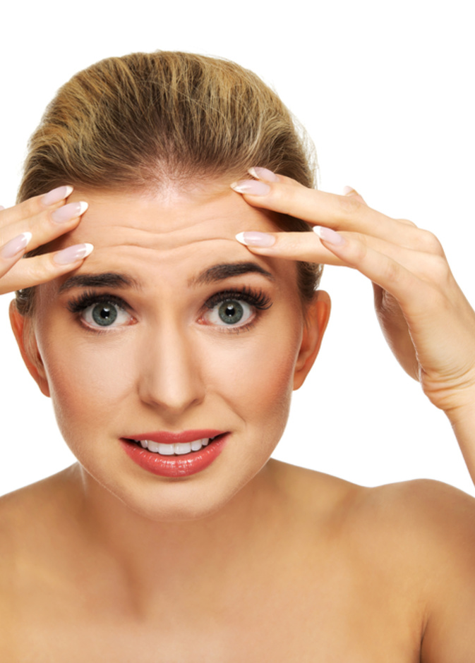 عملية شد الجبهة تساعد على التخلص من التجاعيد