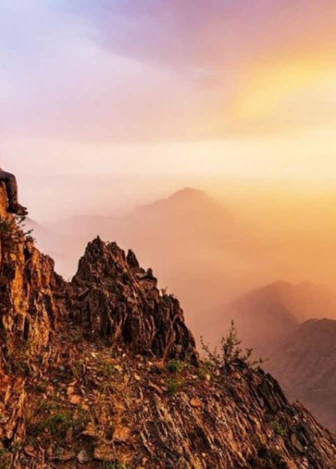 الهايكنج تجربة فريدة لعشاق المغامرة - المصدر وكالة الأنباء السعودية