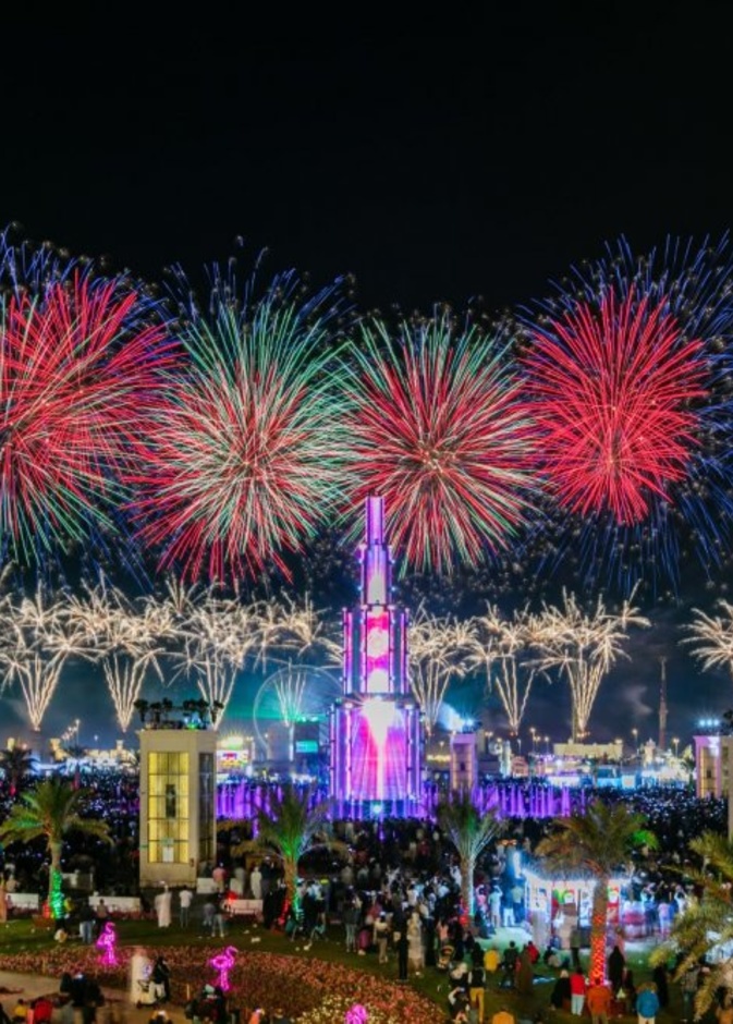 رقمين قياسيين عالميين لمهرجان الشيخ زايد  - المصدر وكالة أنباء الإمارات