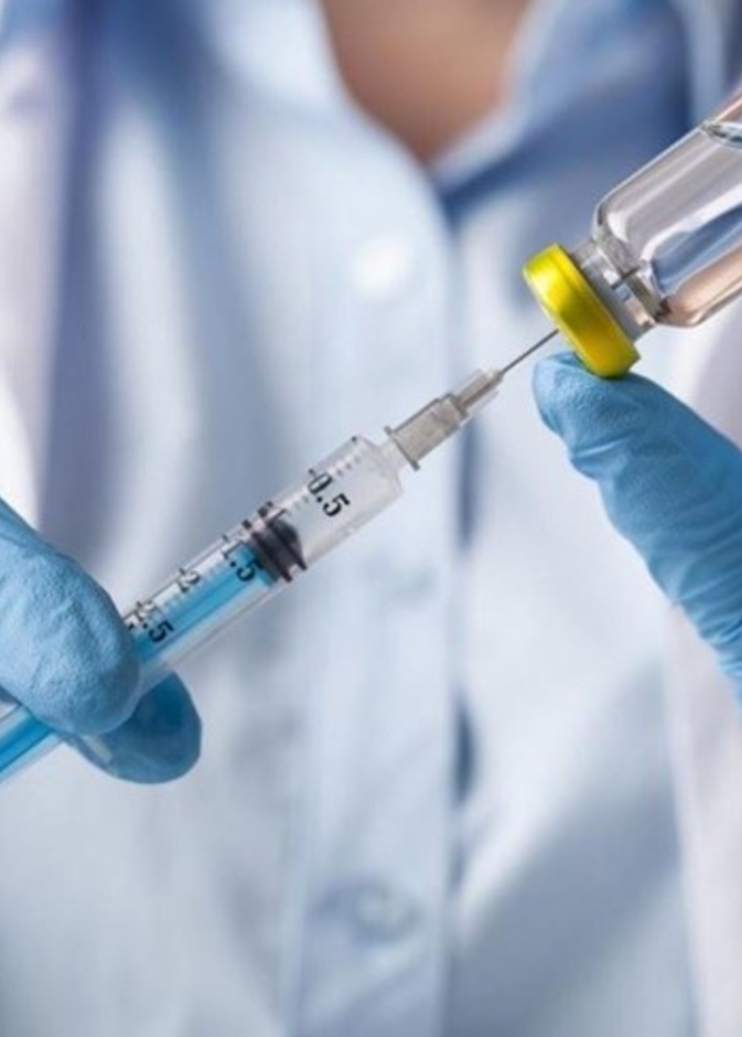 هل يحتاج المتعافون من كورونا إلى اللقاح؟.