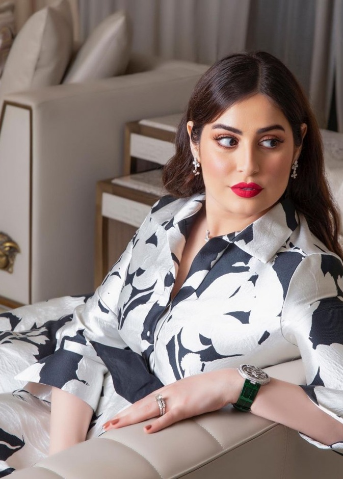 موديلات مجوهرات فخمة للعروس الخليجية من وحي رؤى الصبان 