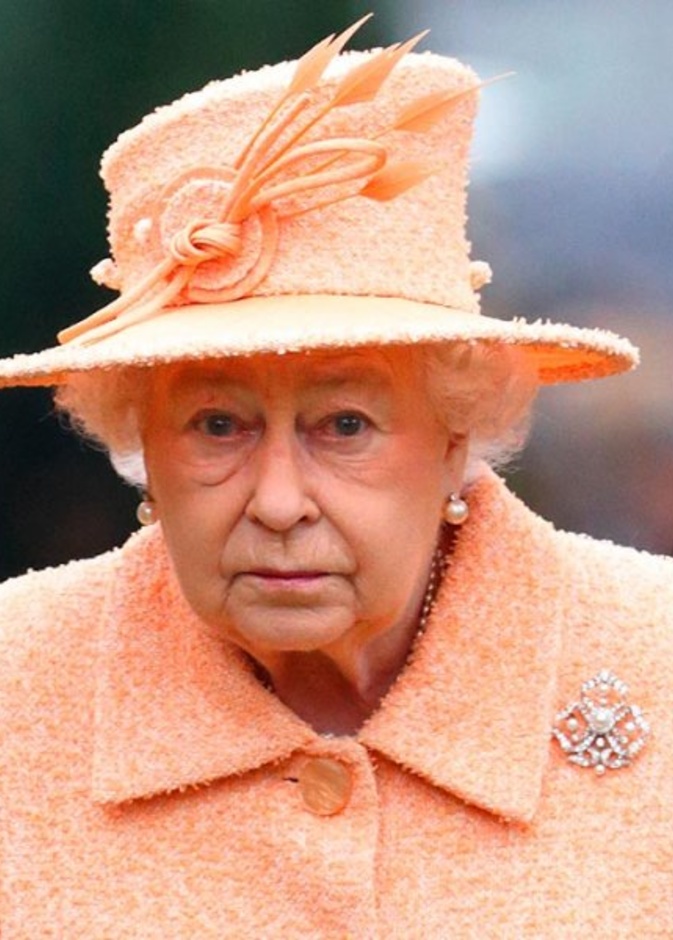 ملكة بريطانيا تغيب عن تقليد هام الشهر القادم بسبب كورونا
