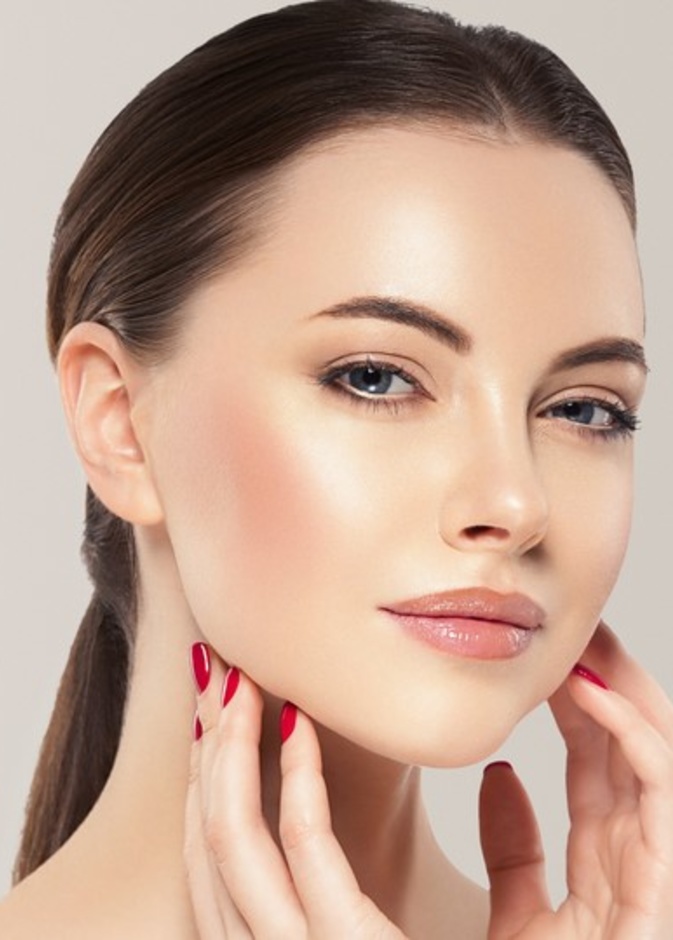 نصائح جمالية للعناية بالبشرة باستخدام الصندل في شتاء 2021