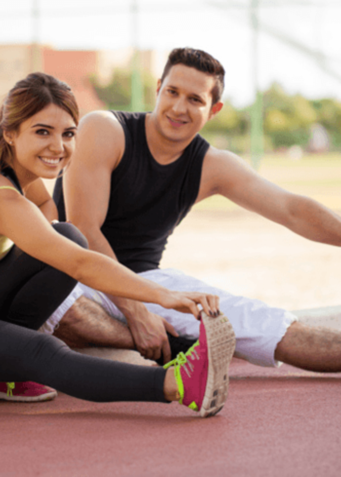 شاركيه بممارسة الرياضة يوميا للتخلص من التدخين