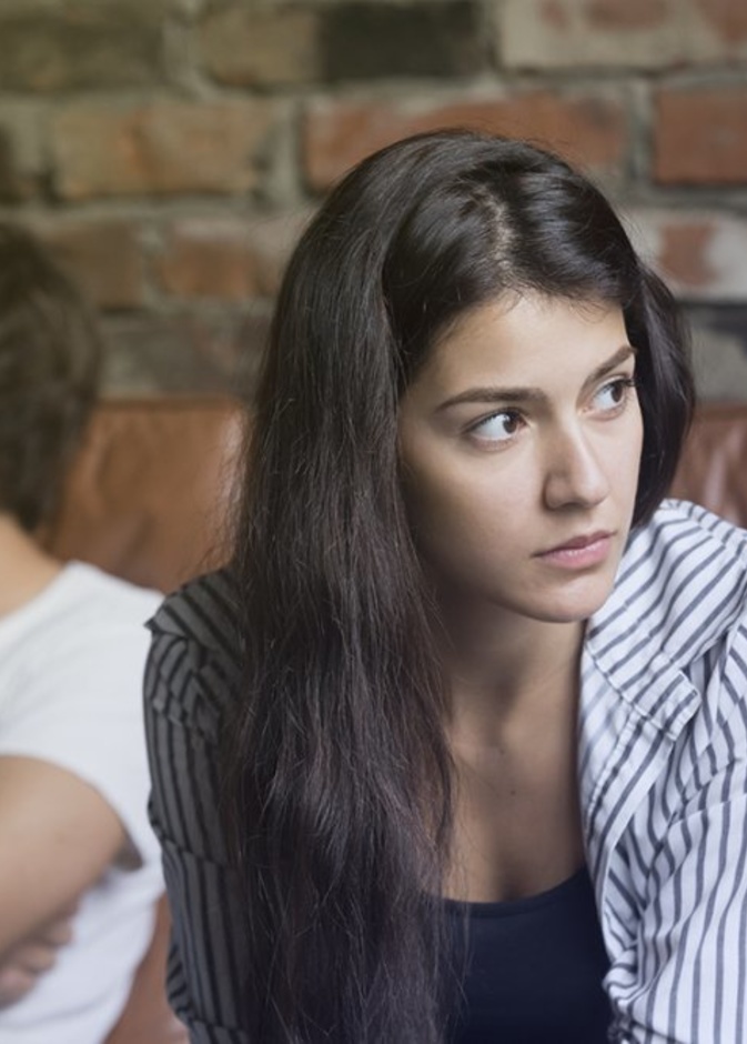 5 أمور تسبب إنهيار الثقة بين الزوجين