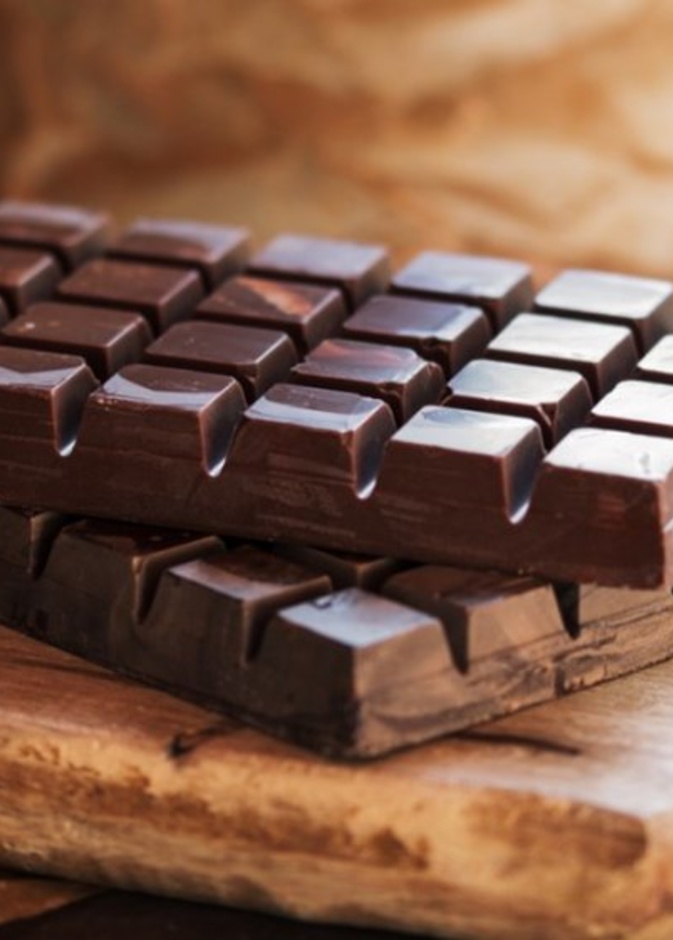 ماهي اضرار الشوكولاته على المعدة