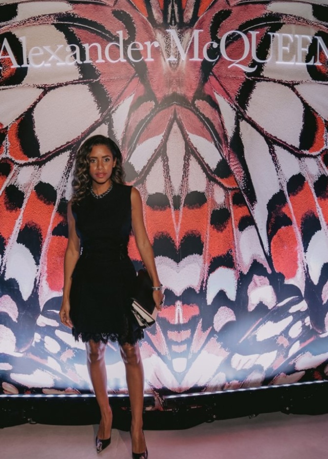  ناديا حسن Nadya Hasan