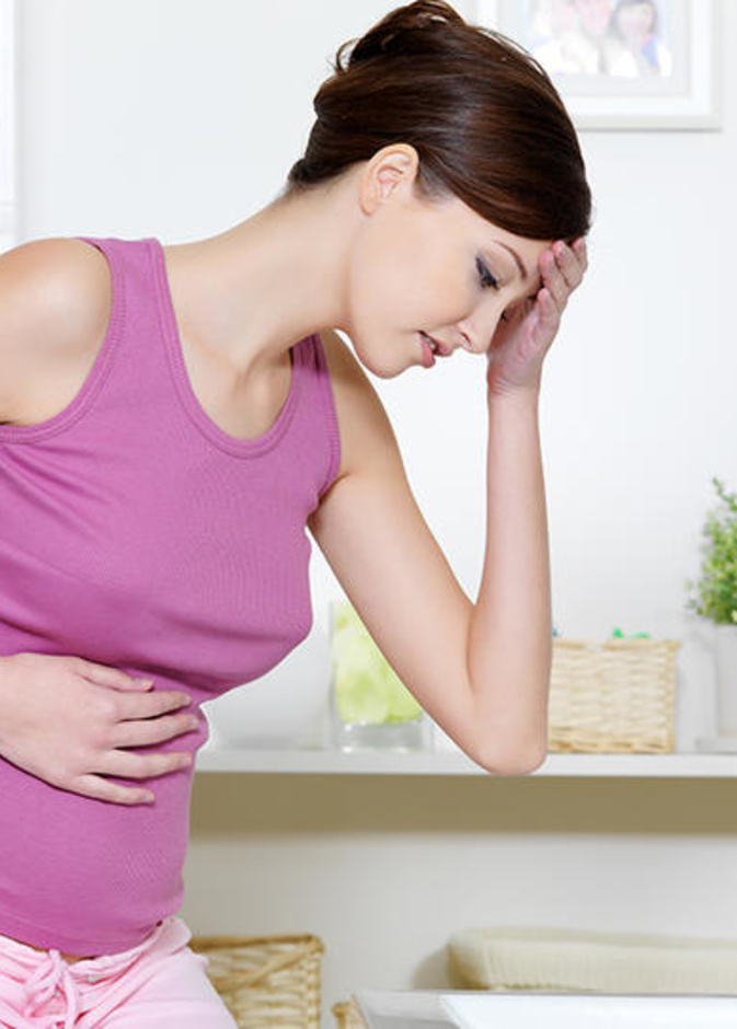 أهم المشاكل الشائعة في شهور الحمل الأولى