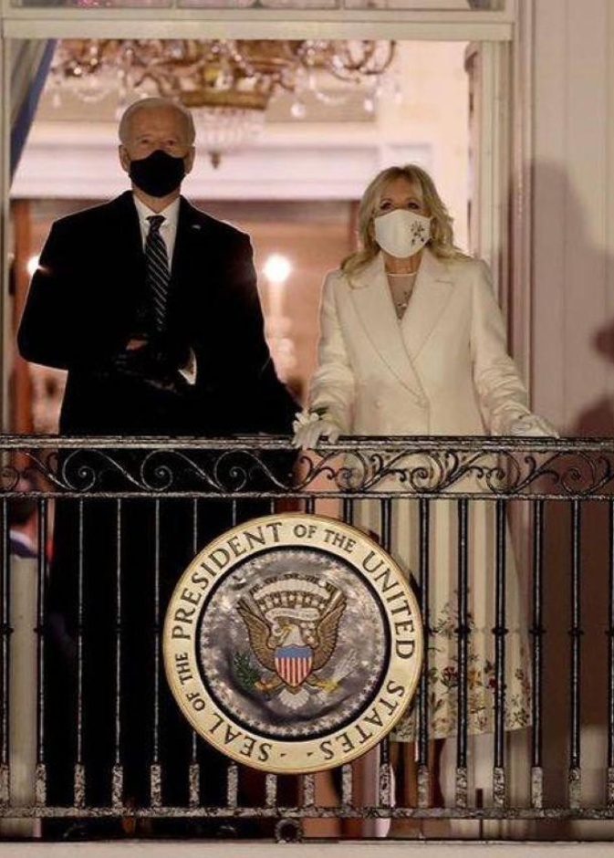 اختلفت المناسبة والهدف واحد.. هكذا تشابهت إطلالة جيل بايدن مع ميغان ماركل