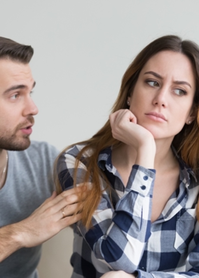 كيف تجعلين زوجك يصالحك حتى إذا كنت المخطئة