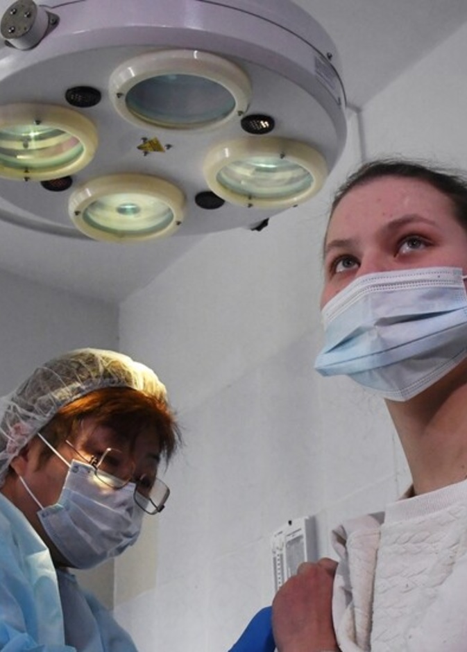 احتمالية واردة لإقرار تطعيم كورونا بشكل سنوي