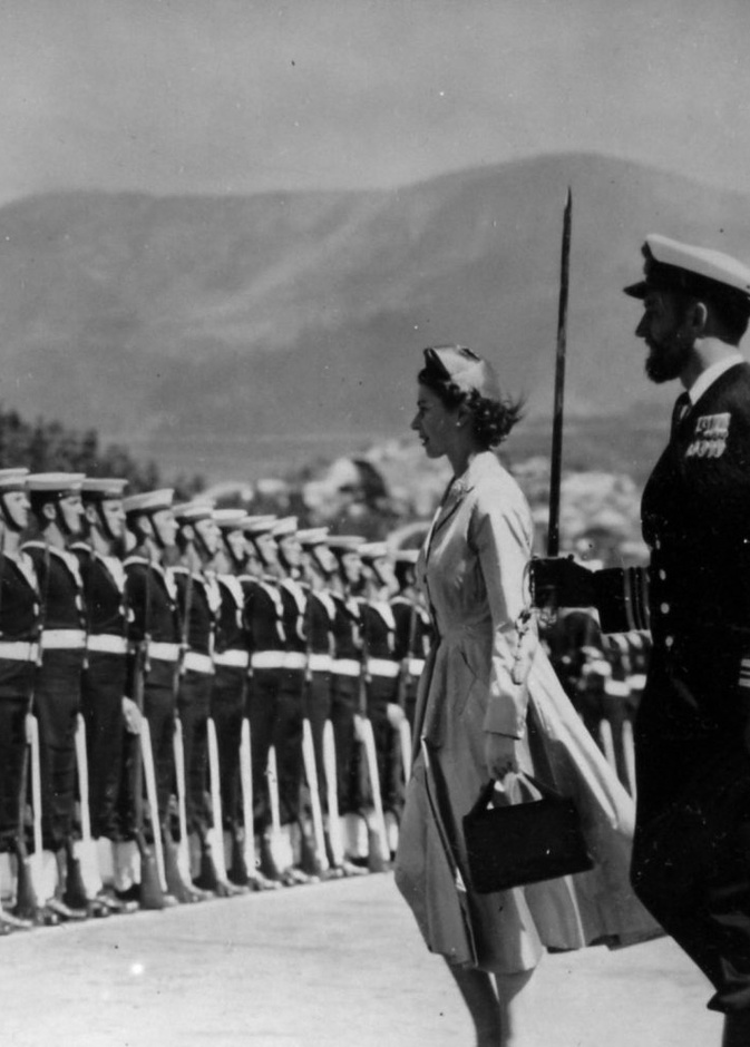 شاهدوا صورة نادرة للملكة من زيارتها الرسمية الأولى لأستراليا