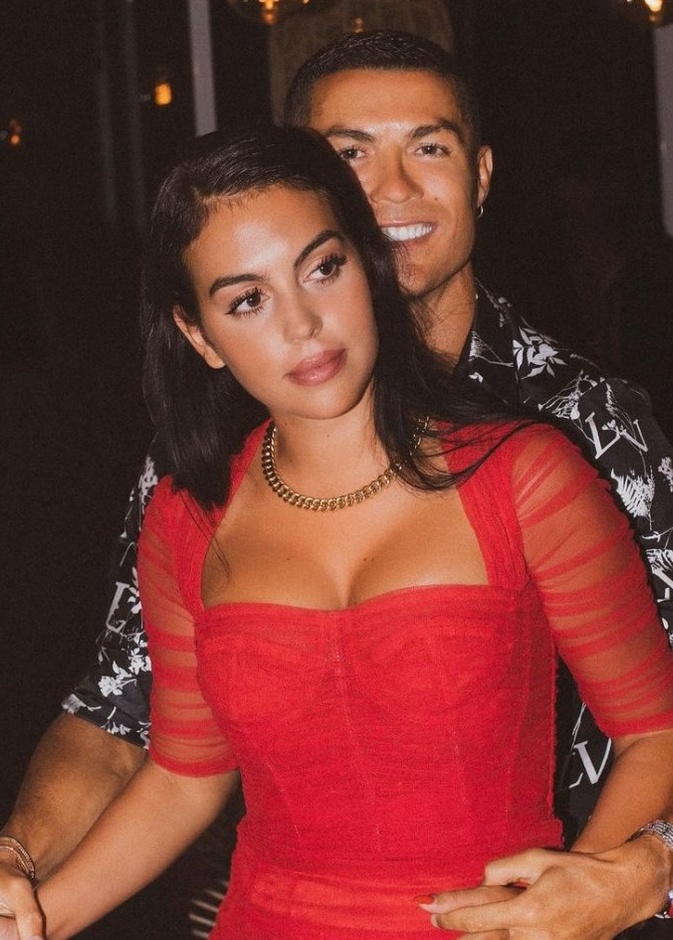 رونالدو وجورجينا رودريغز