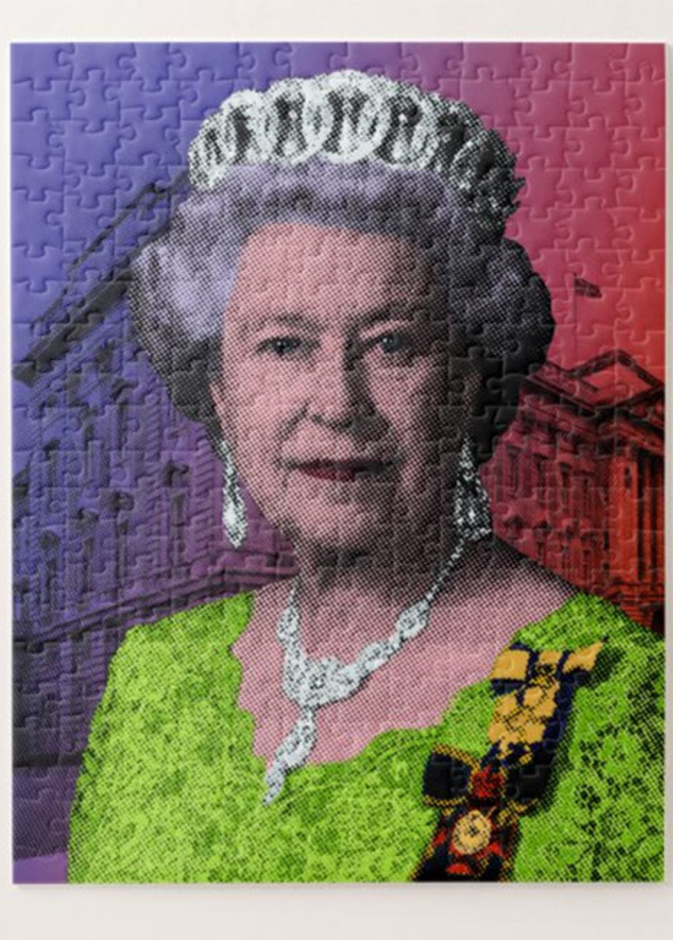 بـ 1000 قطعة بازل.. صور مقطعة لملكة بريطانيا.. هل تستطيع حلها؟