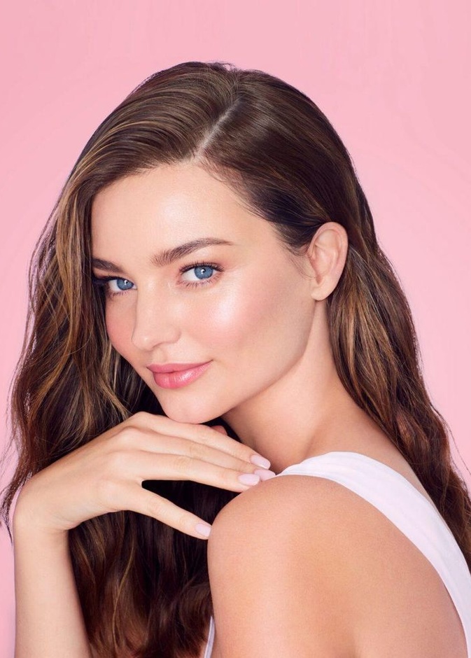 الإهتمام بالشعر على طريقة كير تشمل غسله قبل النوم