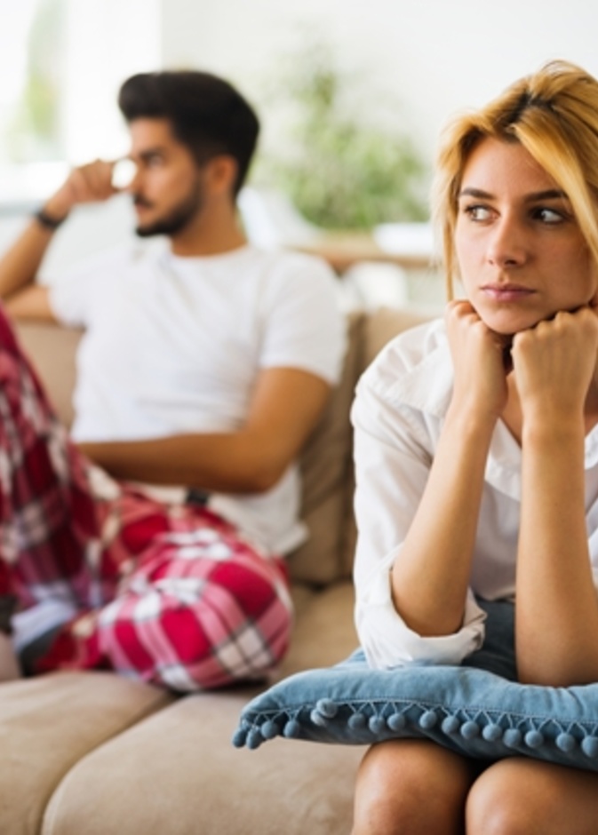 لماذا يبتعد الرجل عن زوجته