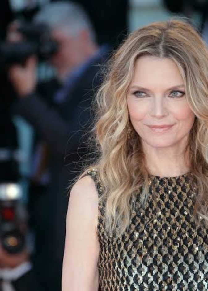 ميشيل فايفر