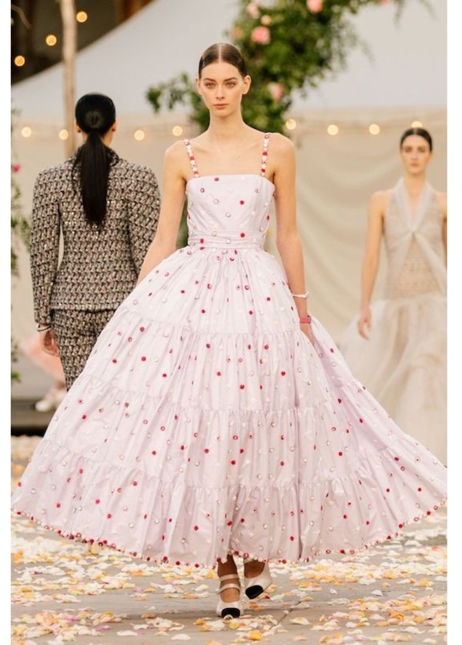 فستان سهرة من Chanel