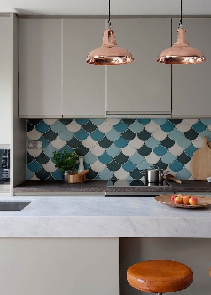 تصميم سيراميك مطبخ بشكل حراشف السمك