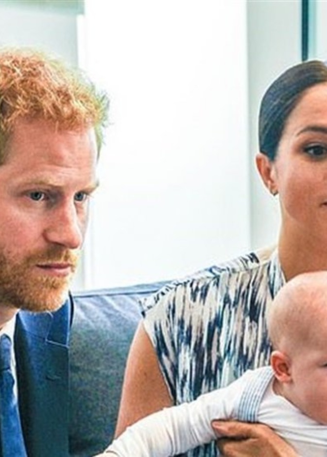 قصر باكنغهام يكذب ميغان ماركل بشأن حذف اسمها من شهادة ميلاد آرشي