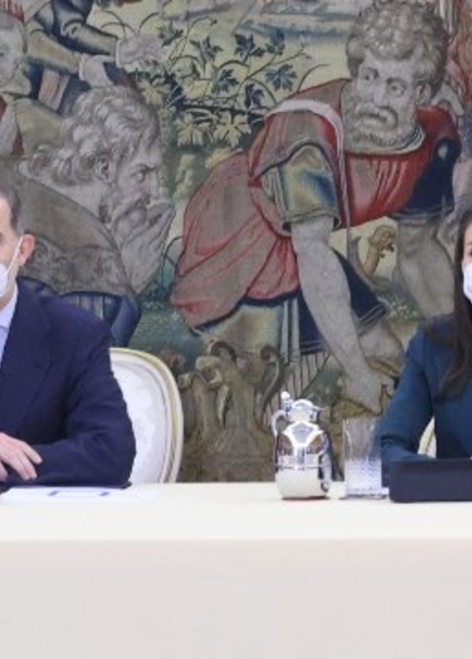 ملك وملكة إسبانيا يشاركان في اجتماع مجلس إدارة مؤسسة أميرة جيرونا