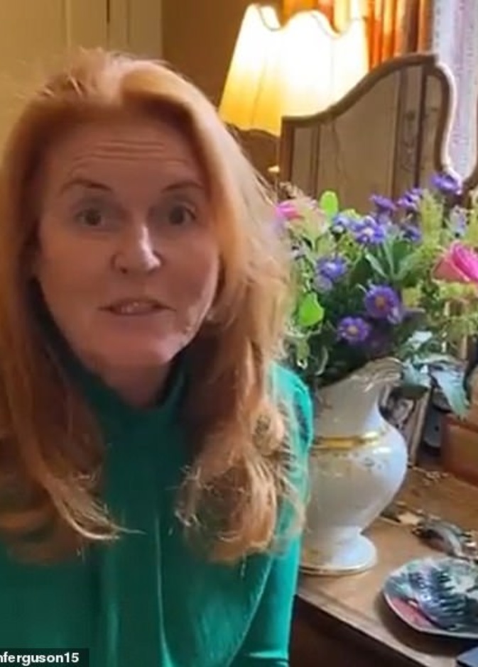 دوقة يورك ارتبكت بشدة في لقائها الأول مع العائلة المالكة